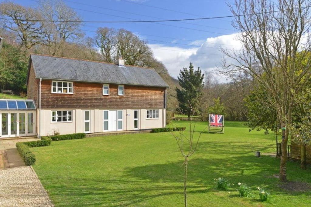 Osbornes Holiday House Near Exeter With Swimming Pool Zewnętrze zdjęcie