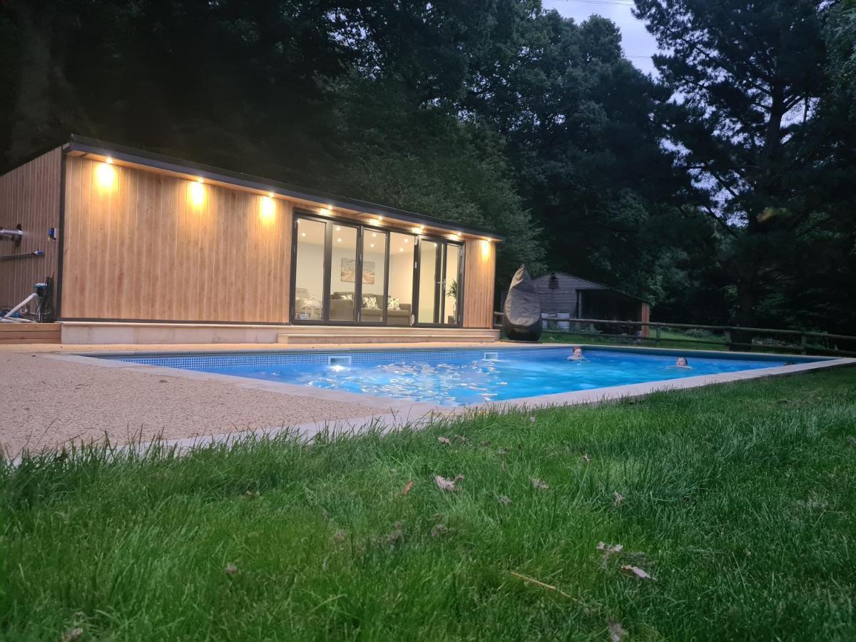 Osbornes Holiday House Near Exeter With Swimming Pool Zewnętrze zdjęcie